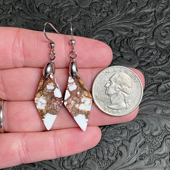 Diamond Shaped Wild Horse Turquoise Magnesite Crazy Horse Appaloosa Stone Earrin - Picture 5 of 5